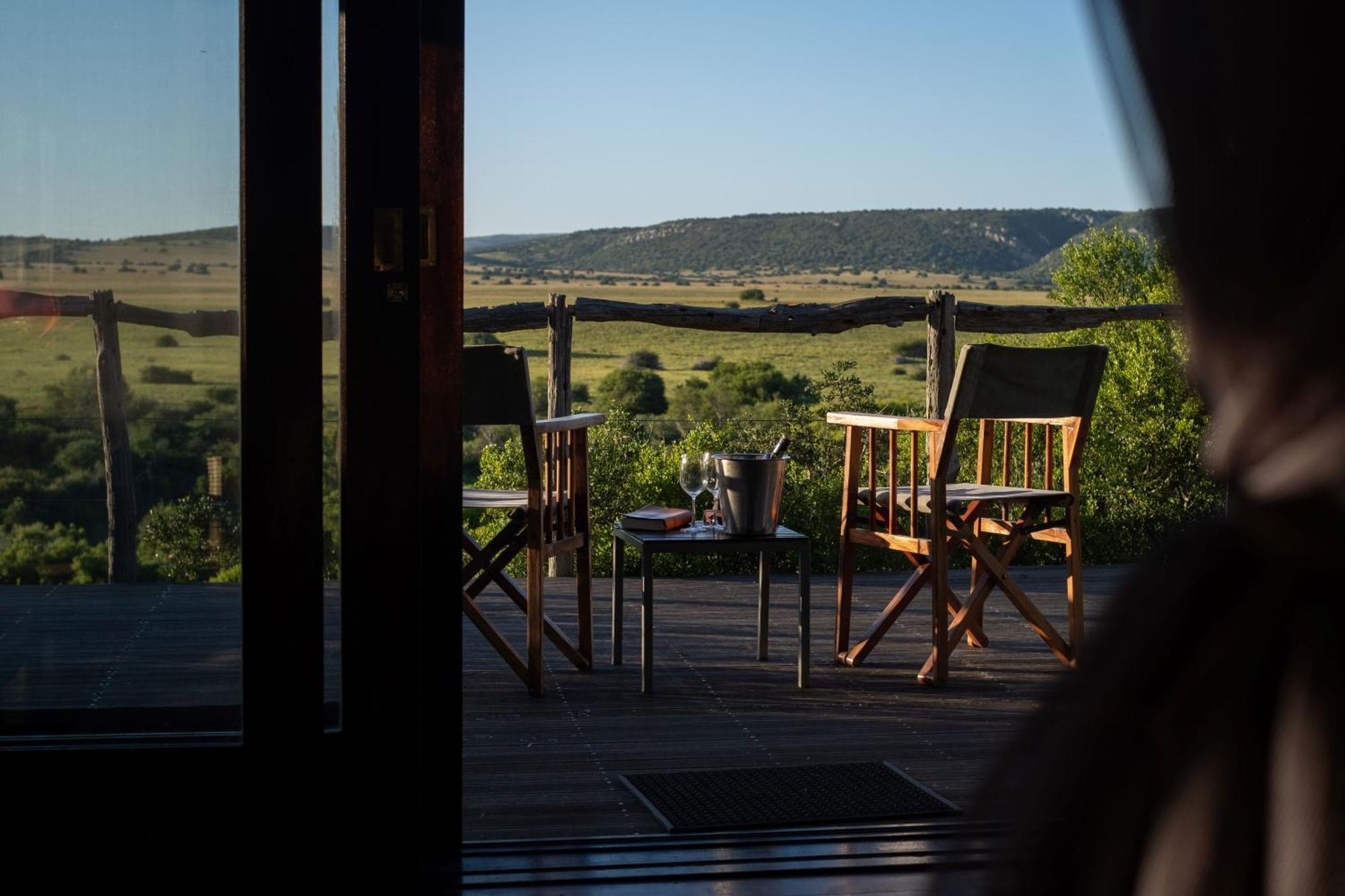 Hillsnek Safari Camp - Rezervaţia Naturală Amakhala Exterior foto
